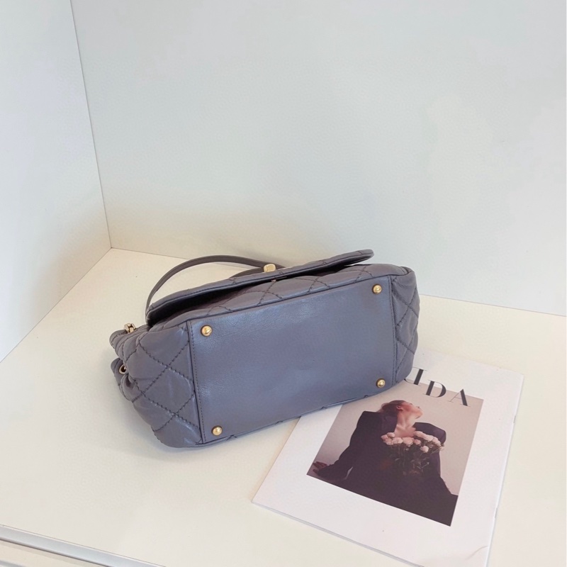 【97新🆕】Chanel 灰金外縫線 牛皮鏈條單肩包-6