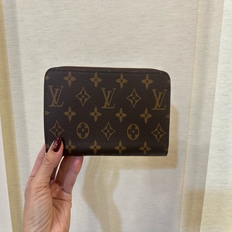 LV 原花金釦ㄇ拉12卡長夾M42612