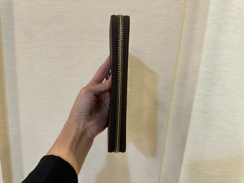 LV 原花金釦ㄇ拉12卡長夾M42612-4