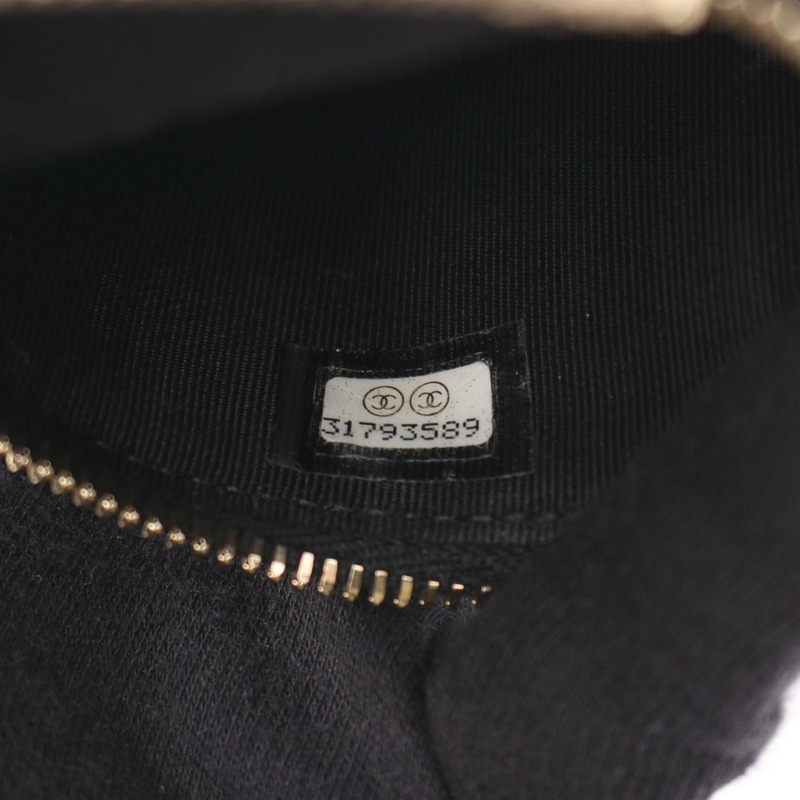 香奈兒 (CHANEL) Matelasse 鏈條肩背包，粒面小牛皮，黑色，二手，女士，金色五金 CC-4