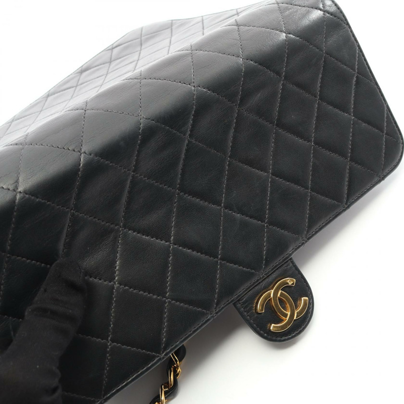 香奈兒 (CHANEL) 絎縫鏈條單肩包，羊皮材質，黑色，二手，女士款，金色五金-11