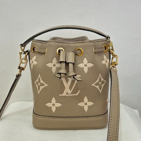 LV 斑鳩灰牛皮壓紋 NANO水桶包-0