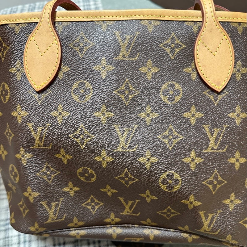LV M46979-6
