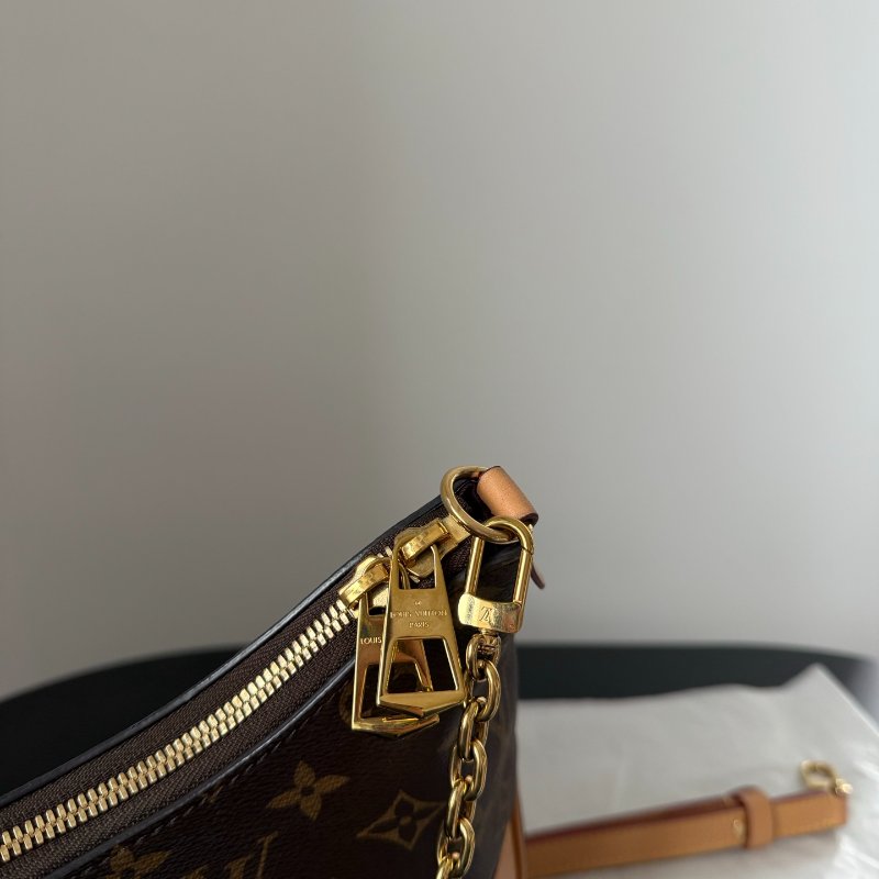 (🌷國外現貨)🏷LV 路易威登．Boulogne PM 牛角包 M45832-2