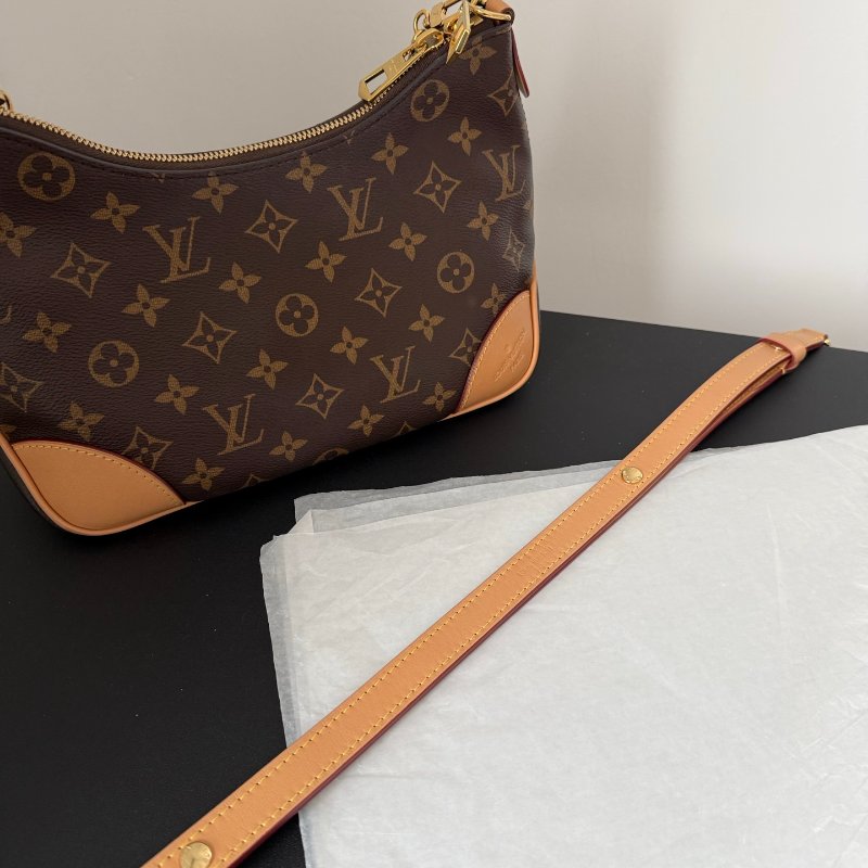 (🌷國外現貨)🏷LV 路易威登．Boulogne PM 牛角包 M45832-5