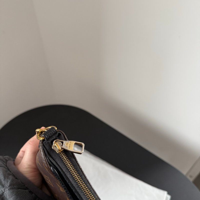 (🌷國外現貨)🏷LV 路易威登．Boulogne PM 牛角包 M45832-17