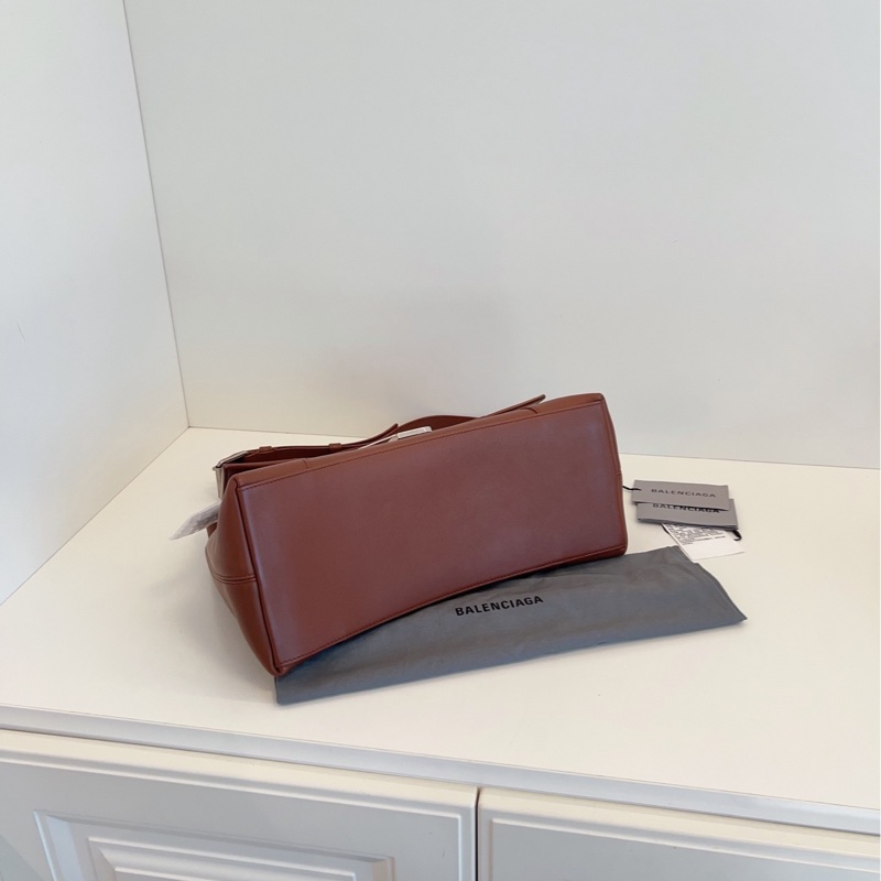 【98新🆕】Balenciaga downtown 寬肩帶沙漏款 中號 斜挎包-5