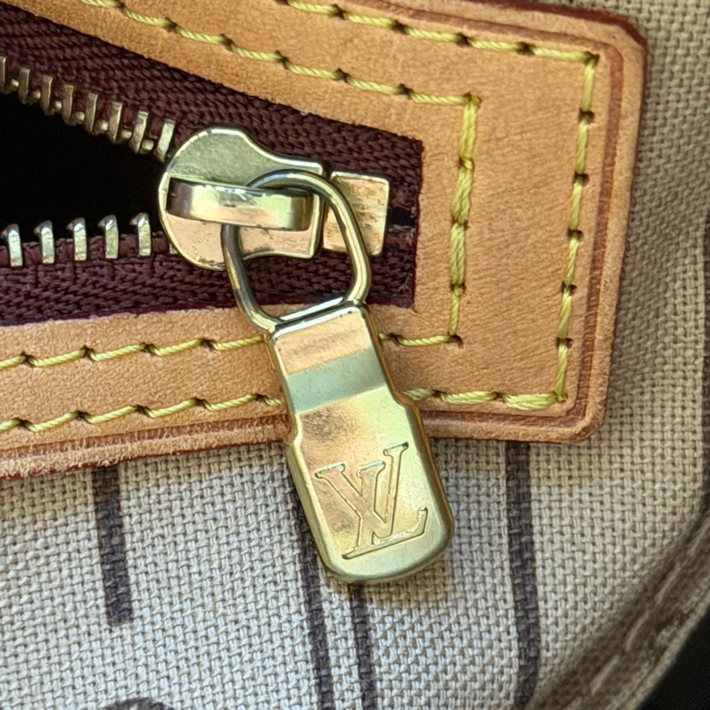 ®️LV Neverfull MM-27