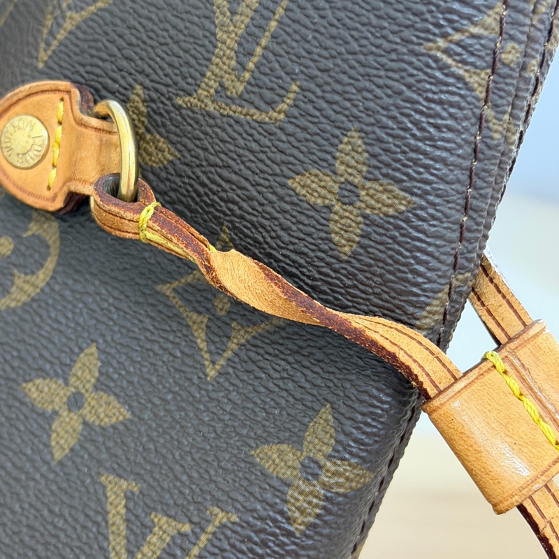 ®️LV Neverfull MM-9