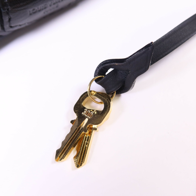 LOUIS VUITTON 牛皮皮革Cuir Obsession Lockit金扣肩背袋-11