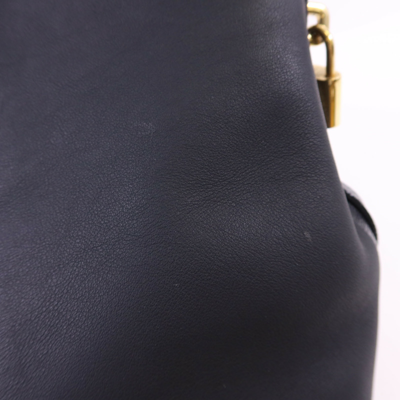 LOUIS VUITTON 牛皮皮革Cuir Obsession Lockit金扣肩背袋-17