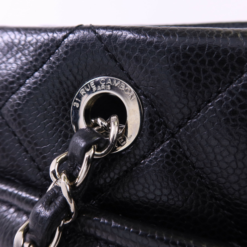 CHANEL 牛皮皮革Chain Shoulder銀扣鏈帶肩背袋-11