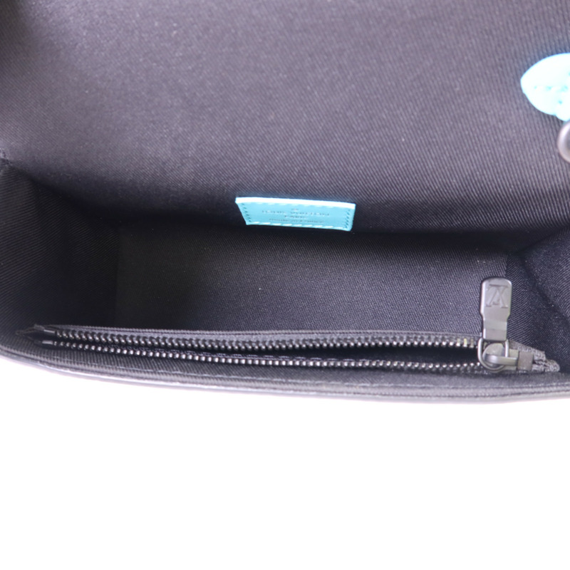 LOUIS VUITTON Monogram Eclipse Reverse Steamer Wearable Wallet肩背袋-5