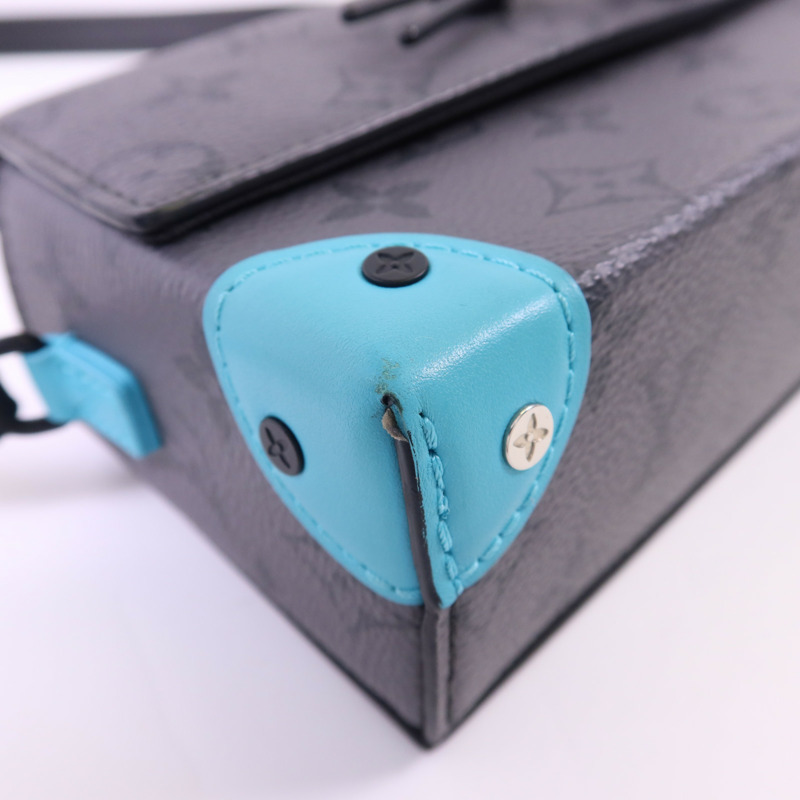 LOUIS VUITTON Monogram Eclipse Reverse Steamer Wearable Wallet肩背袋-9