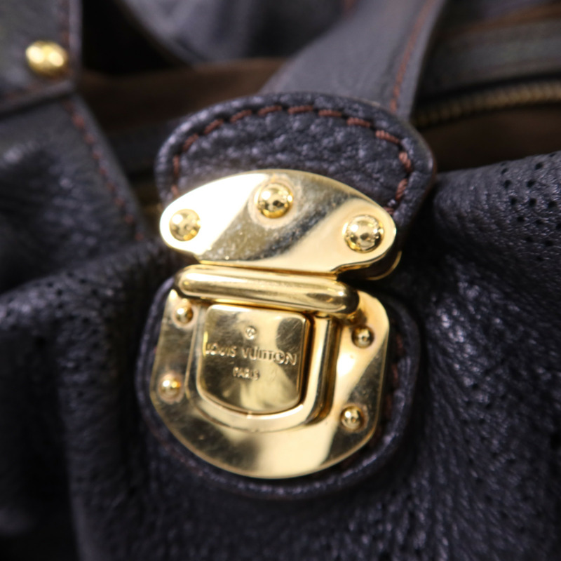LOUIS VUITTON Monogram Mahina XL金扣肩背袋-11