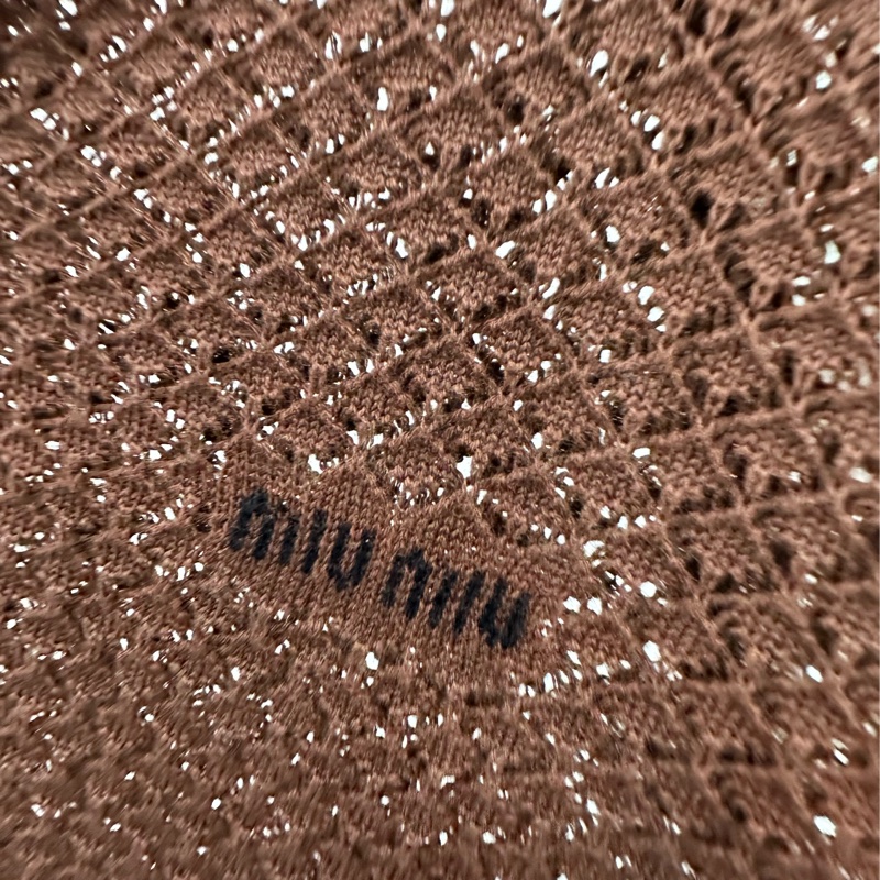 Miumiu 繆繆25ss可可棕色翻領絲鏤空開襟衫 38碼-4