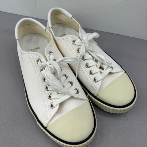 Celine新款小白鞋 百搭好穿38碼 Lisa同款