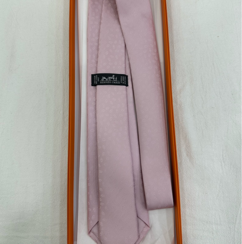 Hermes 愛馬仕  粉紅豬鼻男領帶  全新-1