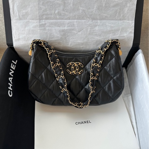 【配件：防塵袋 99新💕】Chanel 23K hobo 大號 19bag系列 寬鏈條黑金 黑色 金扣 牛皮 手提 單肩 腋下