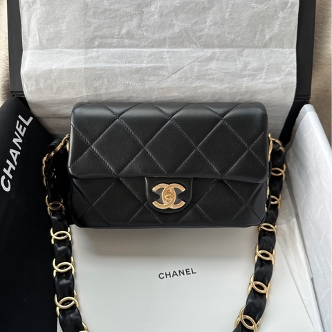 【配件：防塵袋 99新💕】Chanel 24K cf 小號 hobo 黑金 黑色 金扣 雙c寬肩帶 羊皮 手提 單肩 腋下