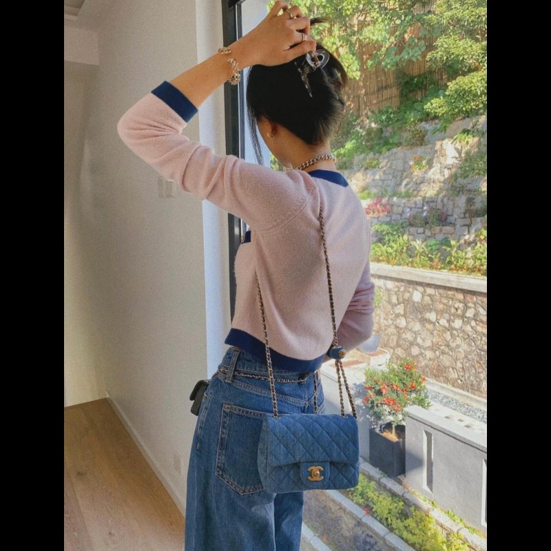 Chanel gold ball mini nee
牛仔 金球方胖子 鏈條包-7