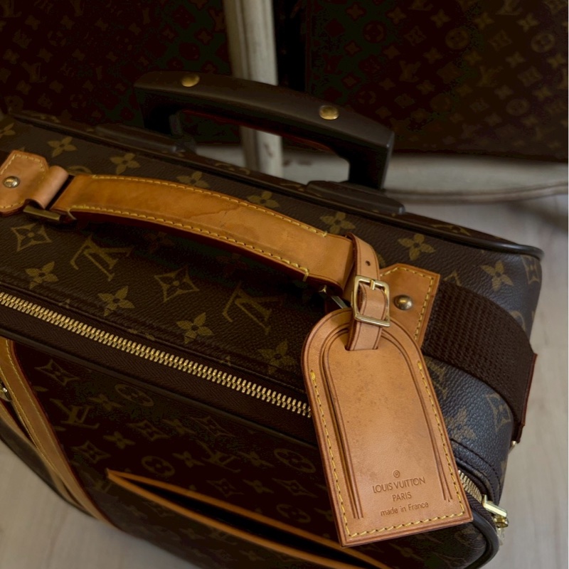LV小型老花行李箱-7