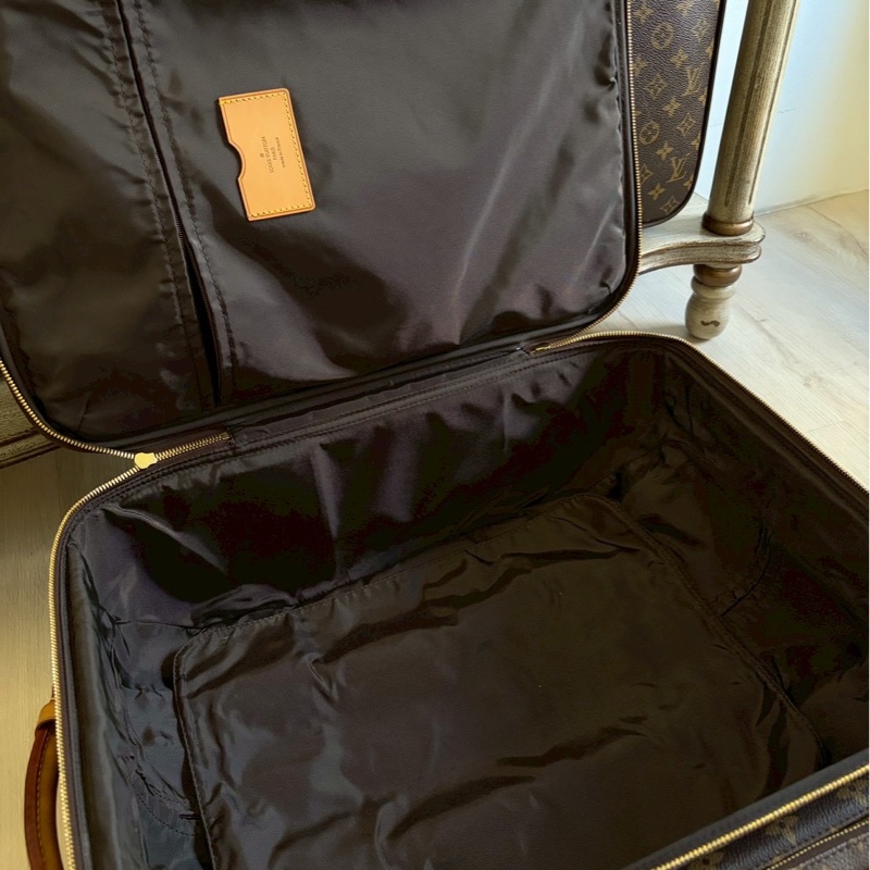 LV小型老花行李箱-9