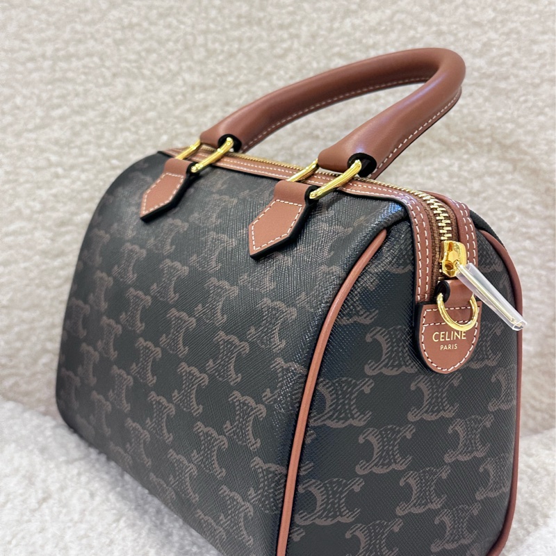 【全🆕】Celine Boston small Triomphe 經典凱旋門老花滿印帆布拼牛皮革 波士頓包單肩斜挎手提包 小號 棕褐色 113772CAS.04LU-2
