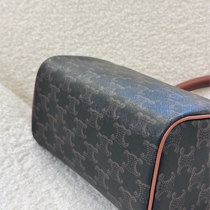 【全🆕】Celine Boston small Triomphe 經典凱旋門老花滿印帆布拼牛皮革 波士頓包單肩斜挎手提包 小號 棕褐色 113772CAS.04LU-3