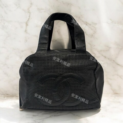 莉亞精品♡CHANEL 軟皮小便當包 二手美品