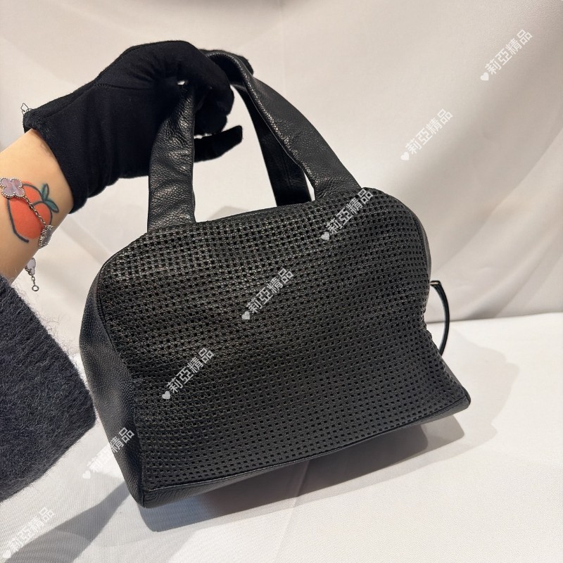 莉亞精品♡CHANEL 軟皮小便當包 二手美品-9