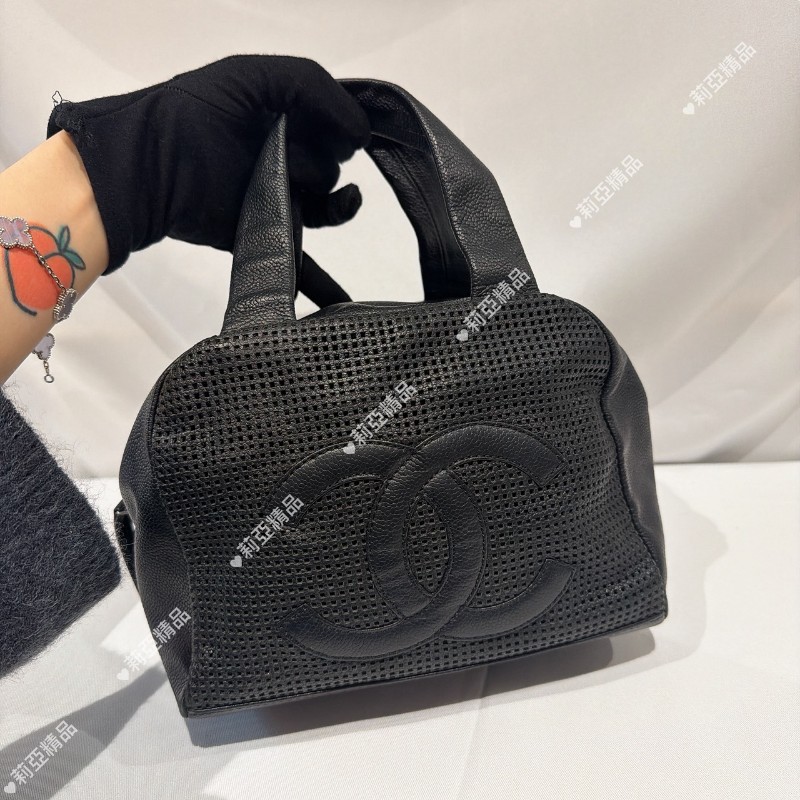 莉亞精品♡CHANEL 軟皮小便當包 二手美品-10