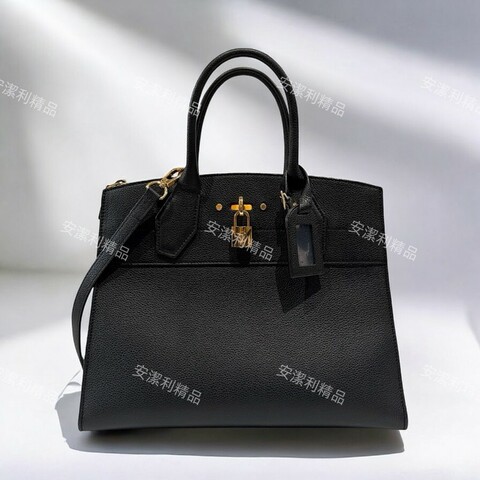 莉亞精品♡LV City Steamer MM 九新美包