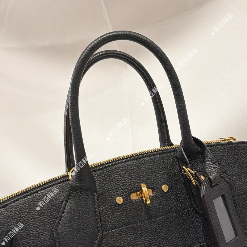 莉亞精品♡LV City Steamer MM 九新美包-21