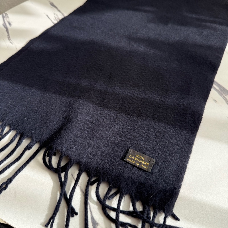 lv 深藍圍巾🧣-8