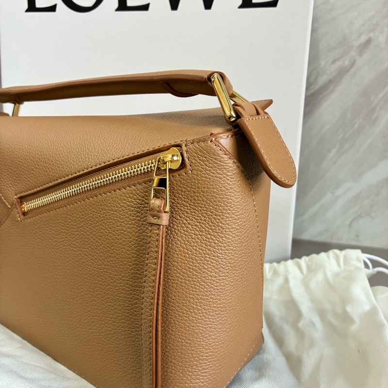 LOEWE Puzzle 小號太妃糖色幾何包全新-3