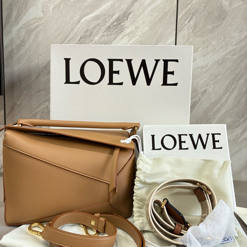 LOEWE Puzzle 小號太妃糖色幾何包全新-7