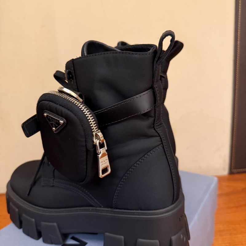 Prada 超帥中筒靴-5