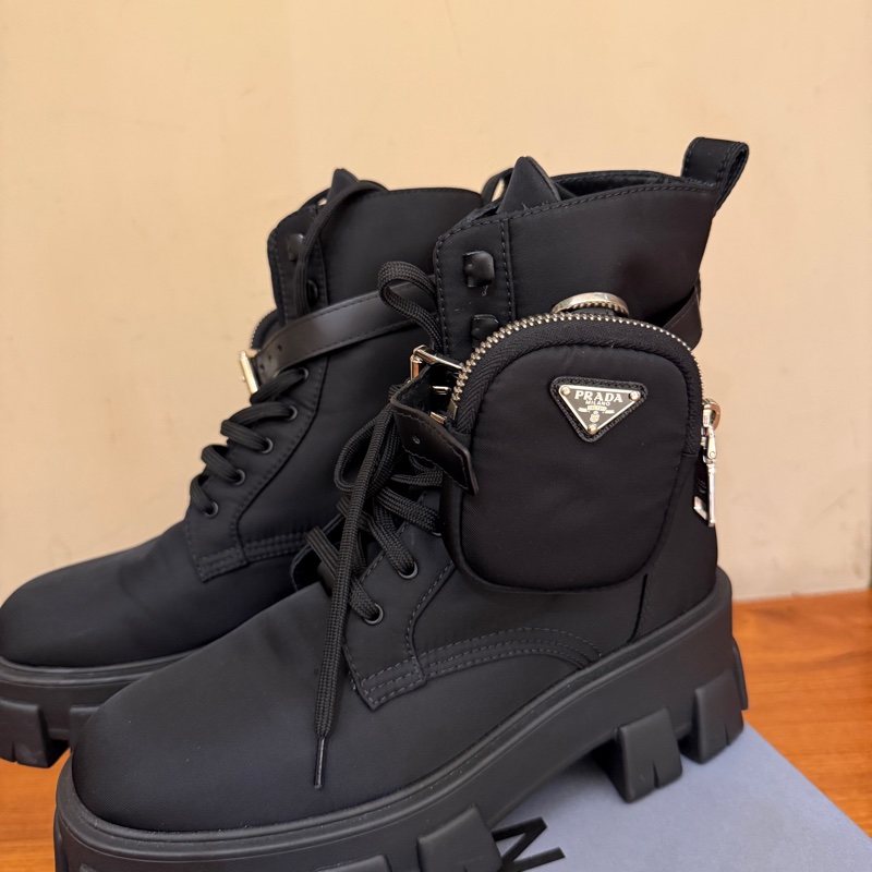 Prada 超帥中筒靴-6