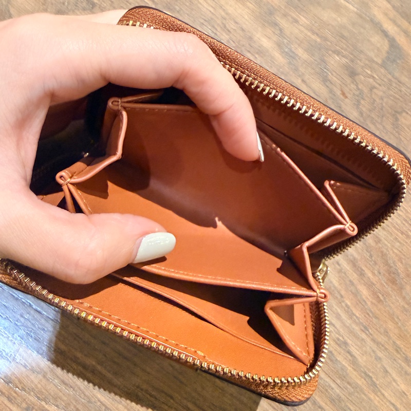 不只好用 更是好看的新款✨卡夾 鈔票 零錢包 拉鍊短夾-15