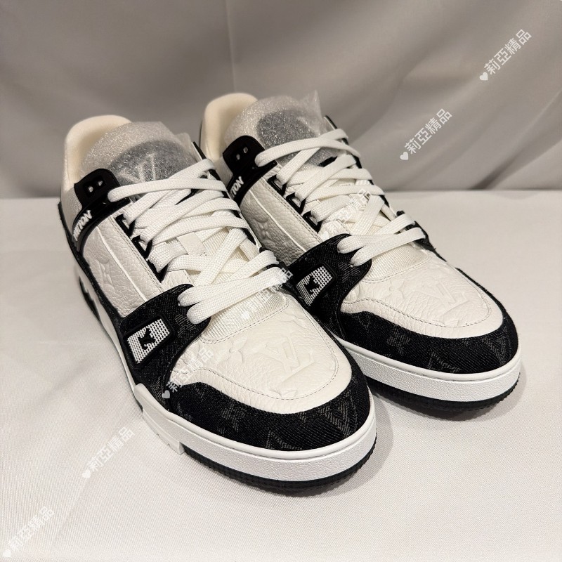 莉亞精品♡LV 黑牛仔Trainer 尺碼8 全新閒置-6