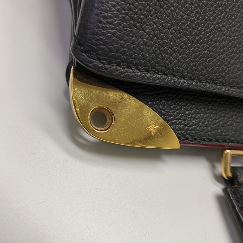 LOUIS VUITTON ASTRID黑色牛皮單肩包手提包斜挎包金色五金可拆卸肩帶-12