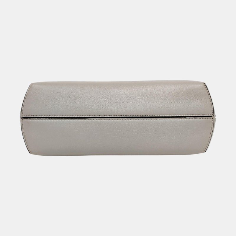 FENDI First 小號淺灰色羊皮斜挎包 金色五金 可拆卸肩帶 9.8新-5