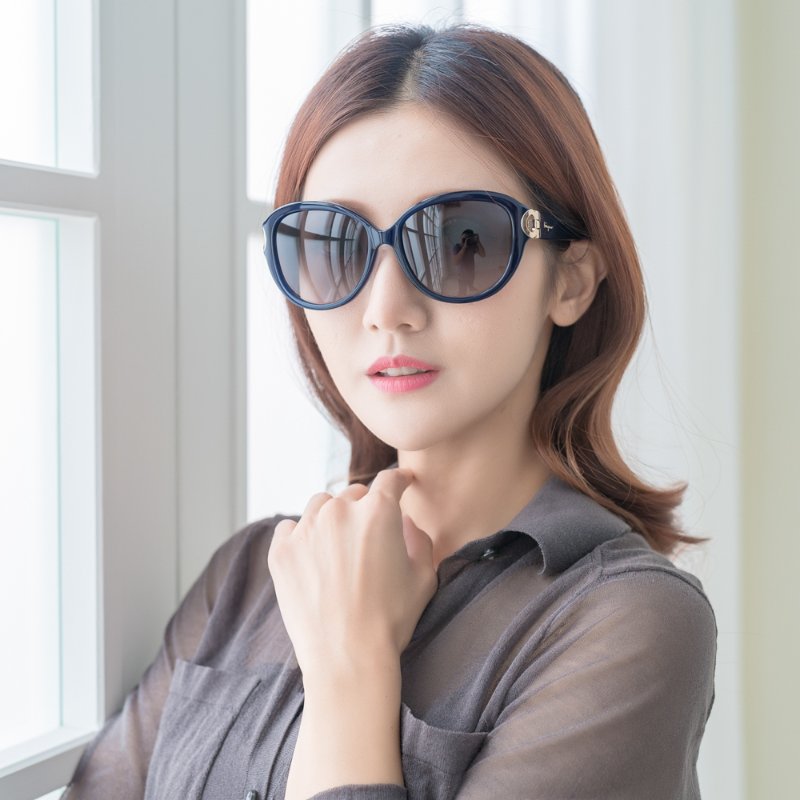 Salvatore Ferragamo太陽眼鏡（寶藍色）-5