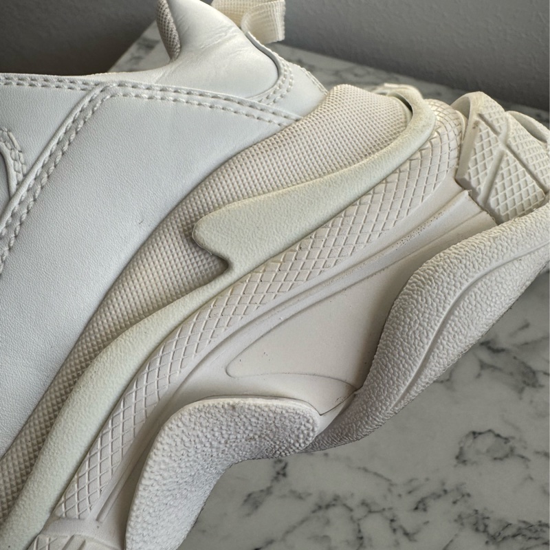 Balenciaga白色老爹鞋38號-7