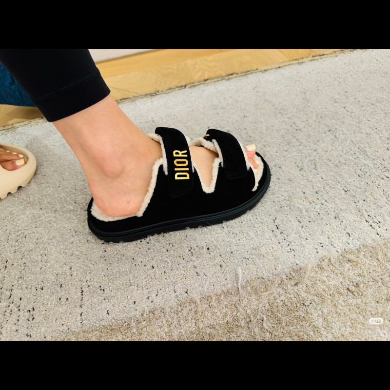 莉亞精品♡Dior dioract麂皮面羊皮涼鞋 尺碼37 全新閒置-3