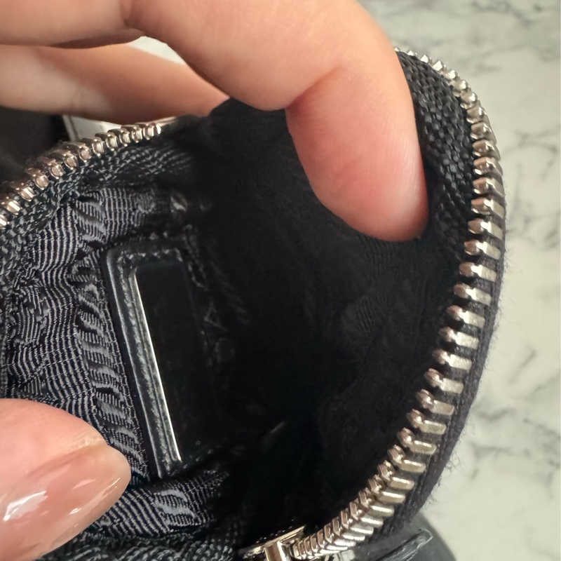 prada尼龍厚底軍靴(側邊兩個小包)-22