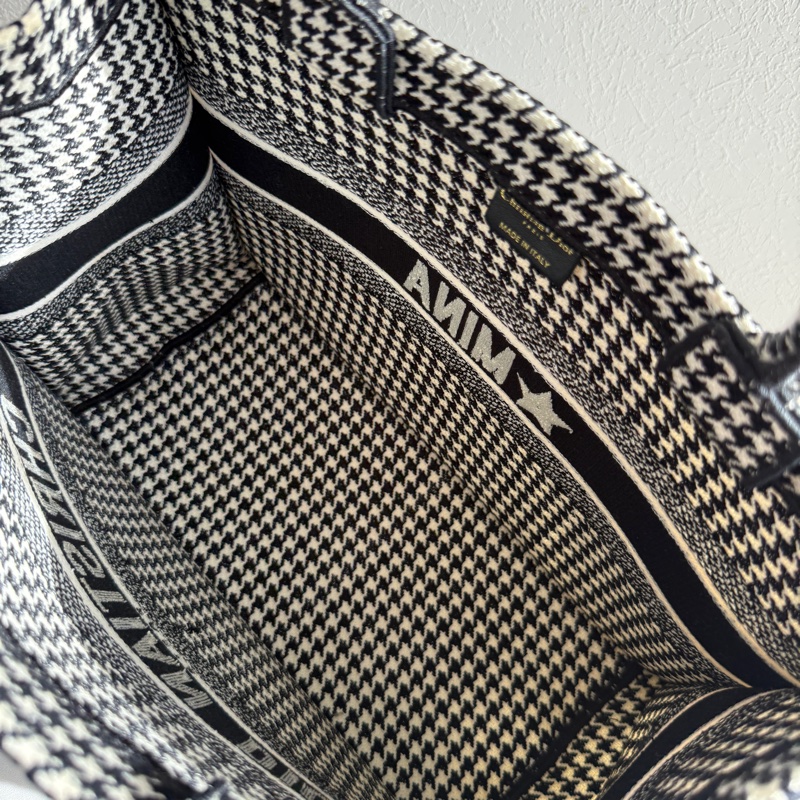 Dior 千鳥格紋托特包🥹🥹中款-4