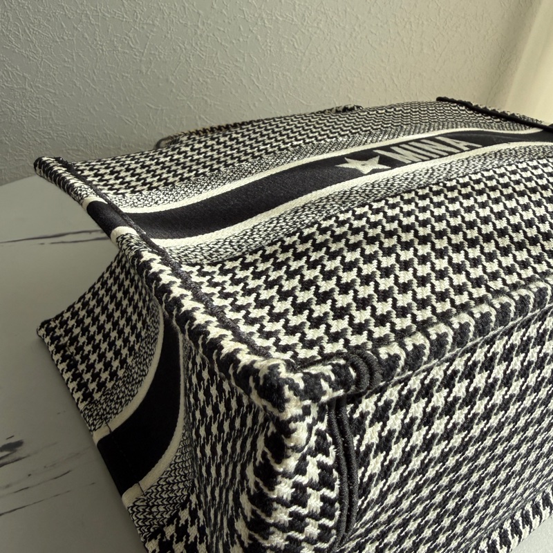 Dior 千鳥格紋托特包🥹🥹中款-10