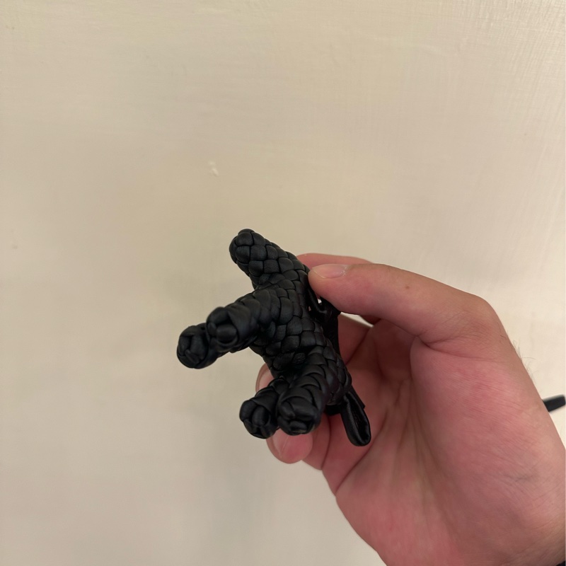 BV黑編織小狗吊飾-3